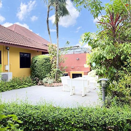 Family Bungalow Kamala Bagian luar foto