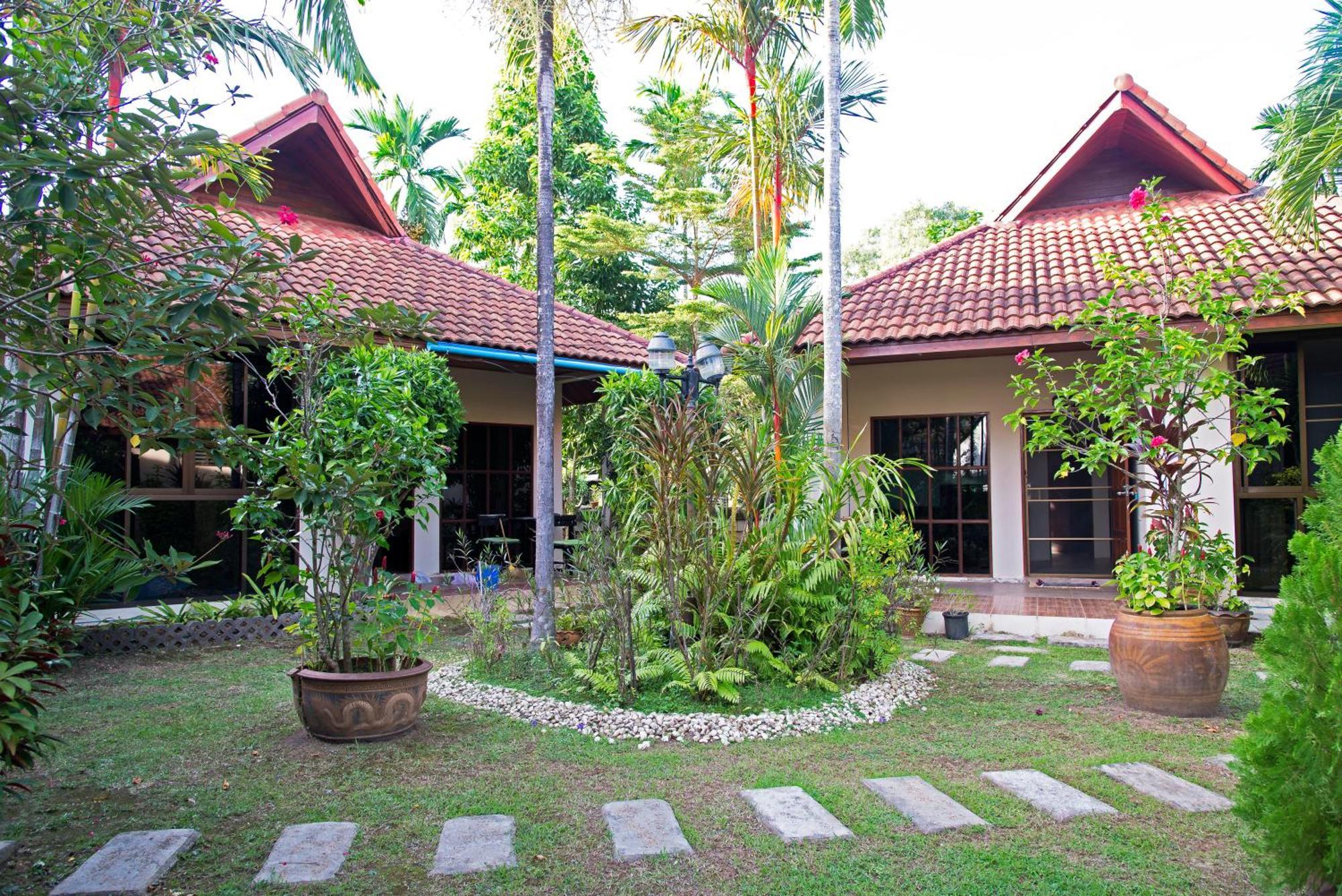 Family Bungalow Kamala Bagian luar foto